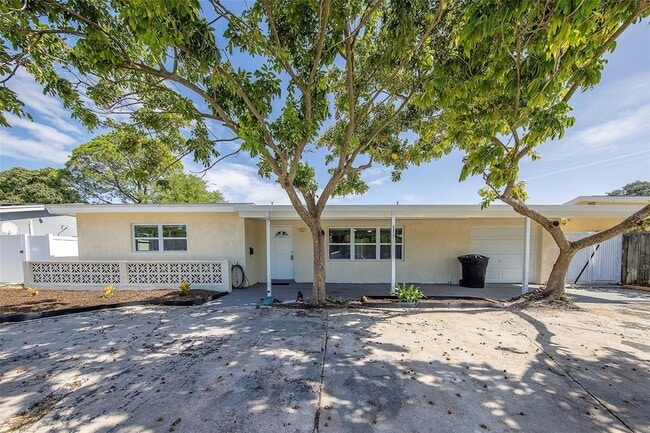 Photo - 5937 38th Ave N