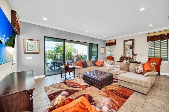 Photo - 970 Golden Bear Dr Unit SI ID1622394P