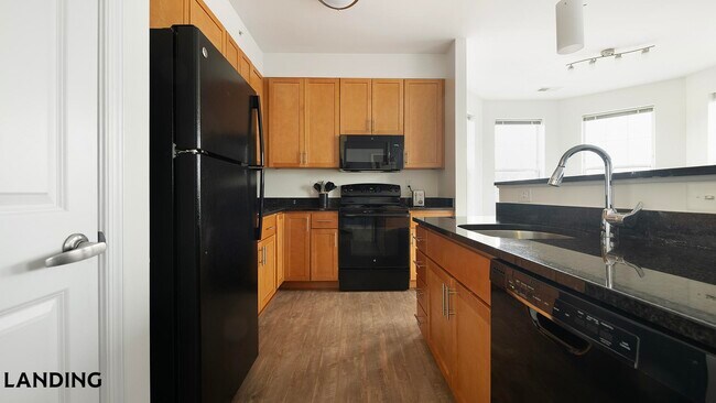 Photo - 909 Mansion Dr Unit 760-202