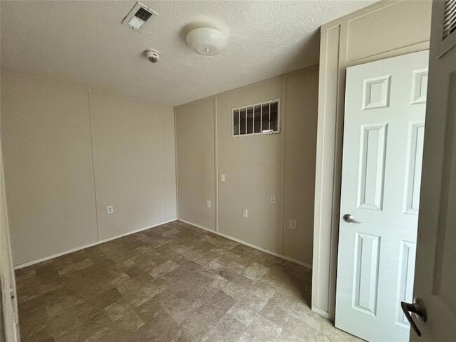 Photo - 3616 W Nugent Avenue Unit 12