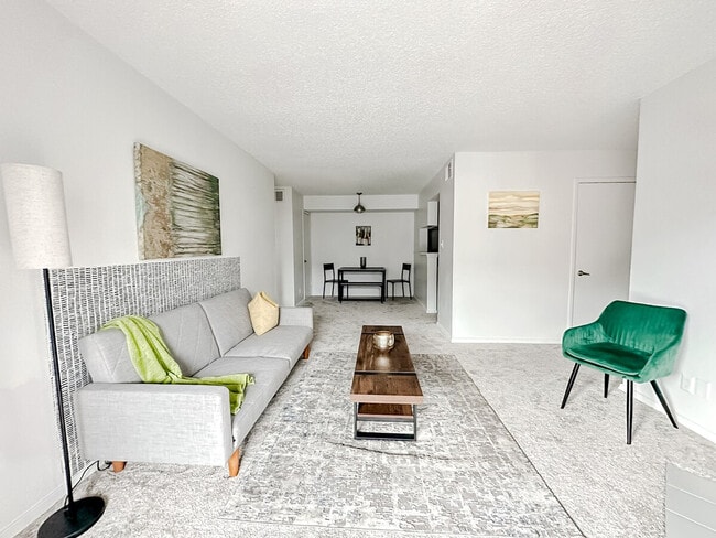 Photo - 1071 Clayton Ln Unit ID1256101P