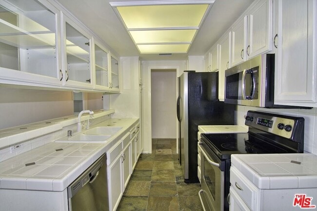 Photo - 521 Montana Ave