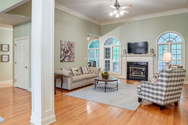 Building Photo - 16071 Winding Ridge Trail Unit SI ID1580224P