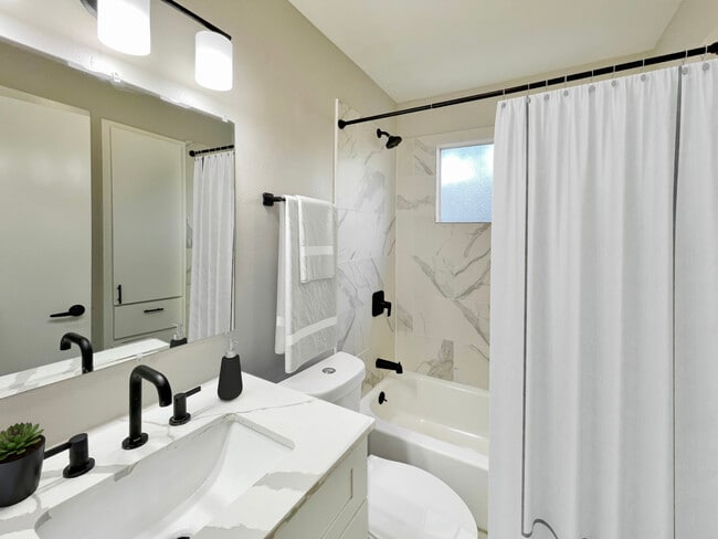 Photo - Fountain Terrace Apartments