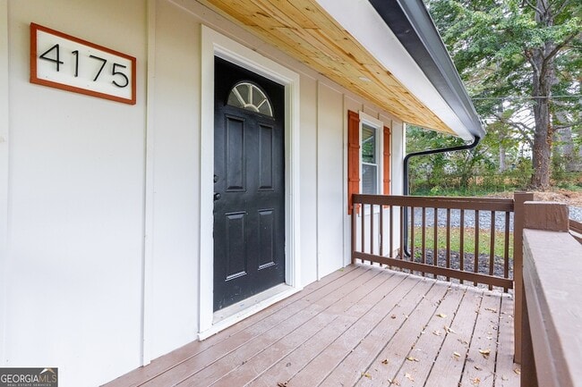 Building Photo - 4175 Cottage Ln