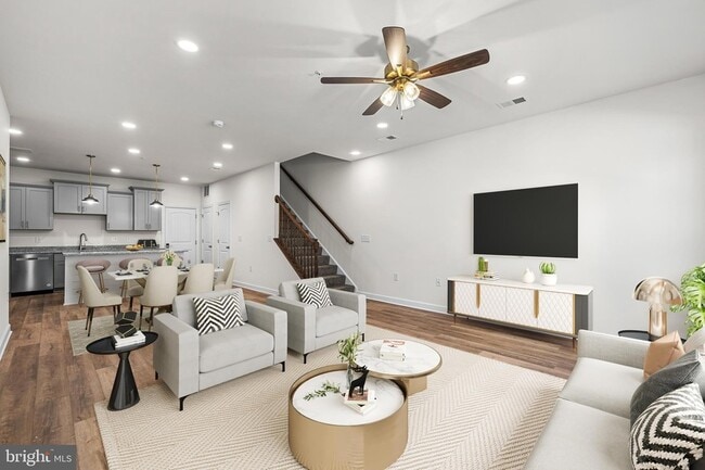 Photo - 900 Gilbert Rd Unit 3601B