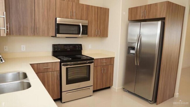 Photo - 1408 Deer Hls Unit 3