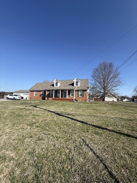 Photo - 508 Veterans Pkwy