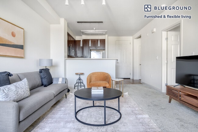 Photo - 605 Tasman Dr Unit FL4-ID872