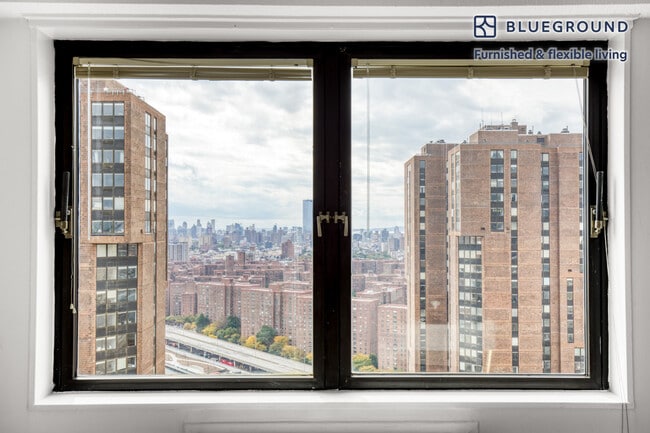 Photo - 30 Waterside Plaza Unit FL32-ID980