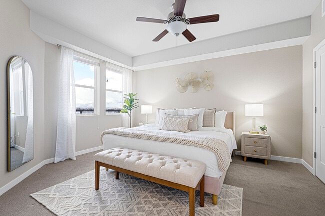 Photo - 375 Harbour Cove Dr Unit SI FL4-ID1228253P
