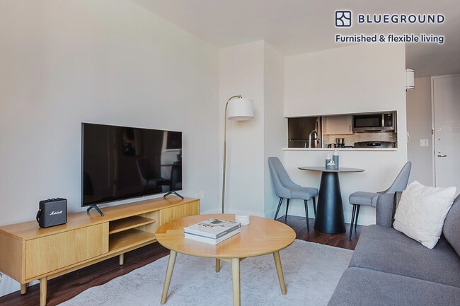 Photo - 175 E 96th St Unit FL10-ID1593