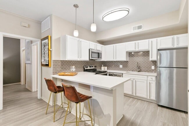 Building Photo - La Costa Villas