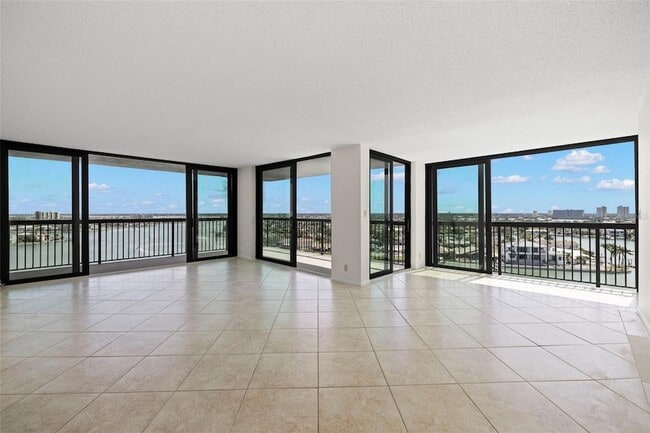 Building Photo - 9425 Blind Pass Rd Unit 1008