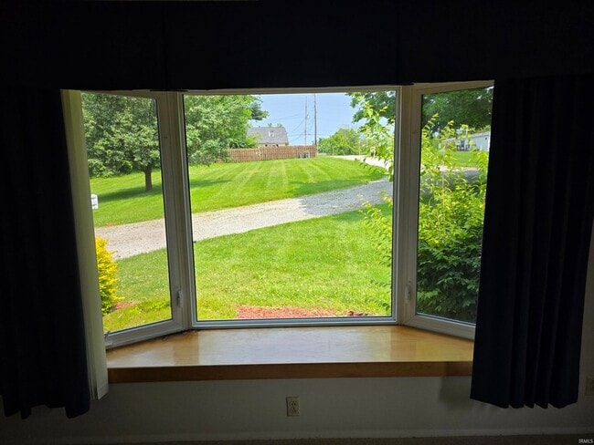 Photo - 1619 W Arlington Rd