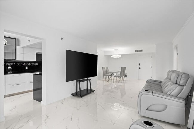 Photo - 210 174th St Unit 2112