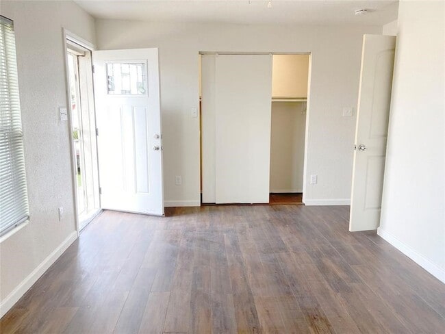 Photo - 12115 Segrest Dr