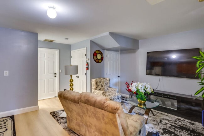 Photo - 501 Clinton Ave Unit SI ID1592224P