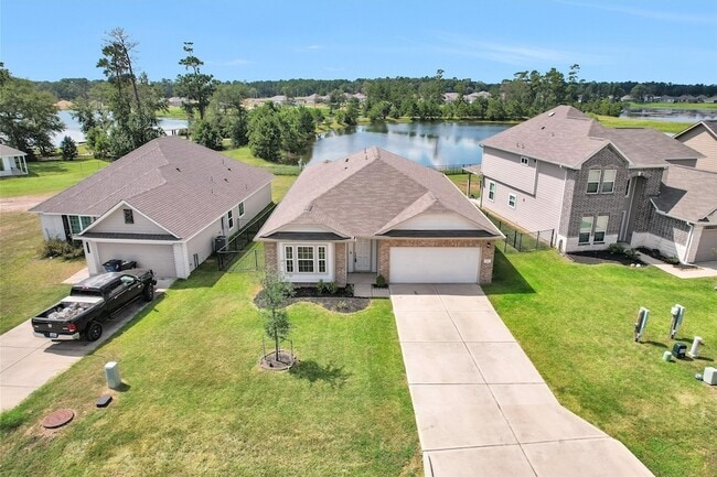 Building Photo - 223 Shoreview Dr