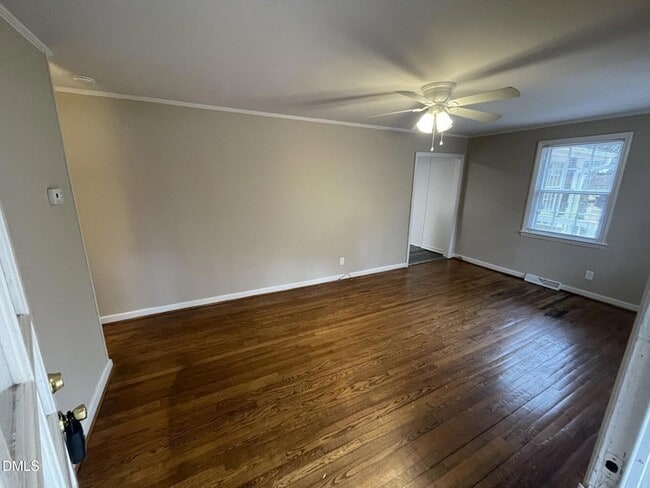 Photo - 318 Angier Ave