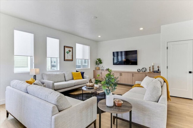 Photo - 1055 W 550 S Unit ID1249864P