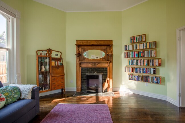 Photo - 425 2nd Ave Unit ID1249829P