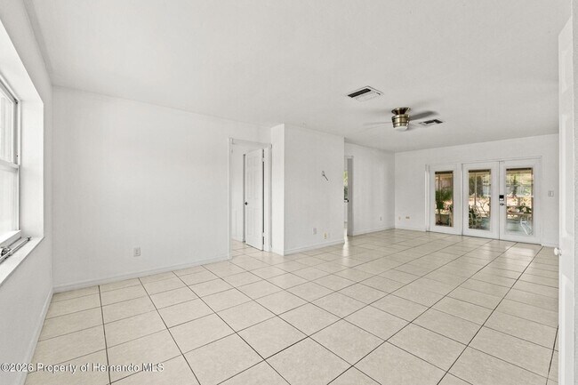 Photo - 6542 Pinehurst Dr