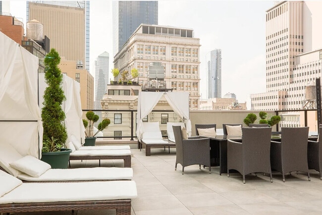 Photo - 140 Fulton St Unit ID1058800P