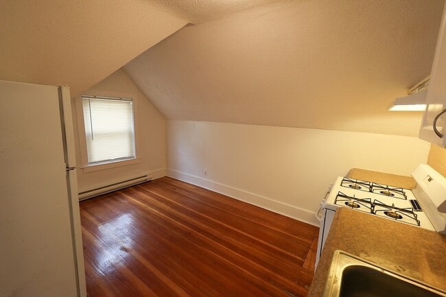 Photo - 498 Whipple St Unit 3S