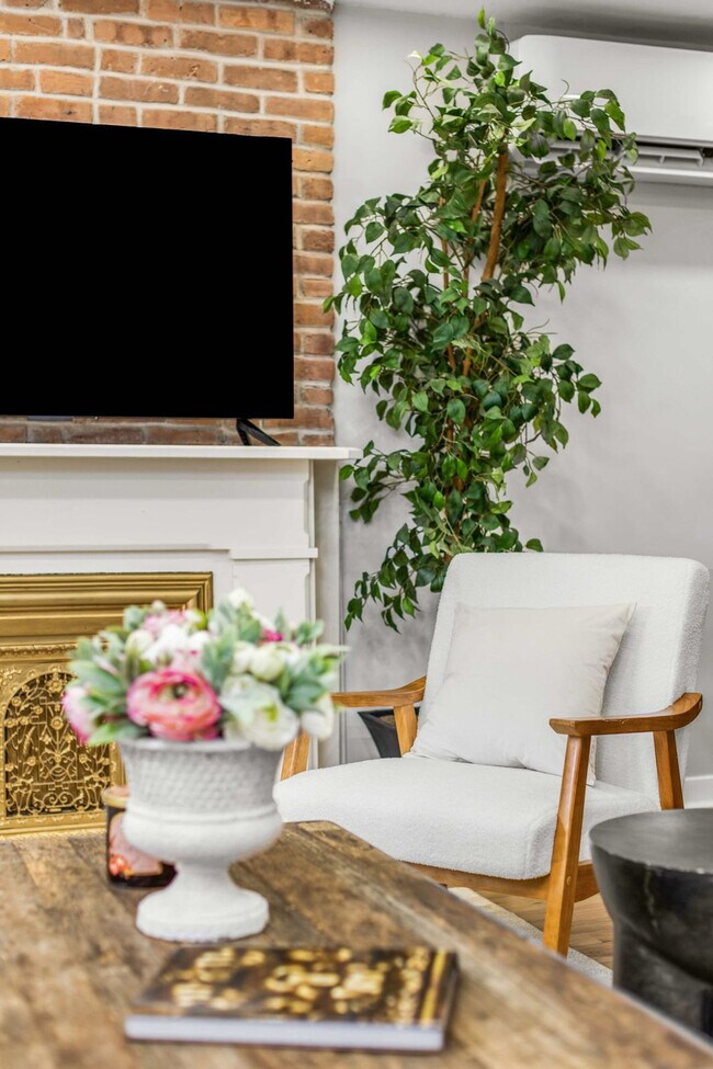 Photo - 1150 Lafayette Ave Unit ID1388236P