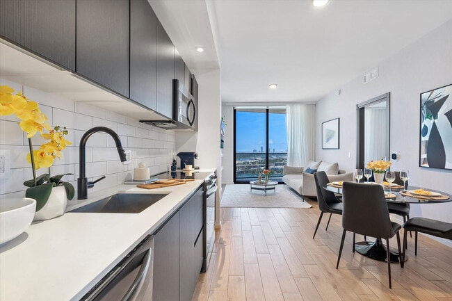 Photo - 398 NE 5th St Unit SI ID1372285P