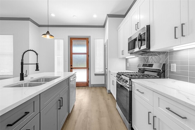 Photo - 6510 Bunche Dr Unit A