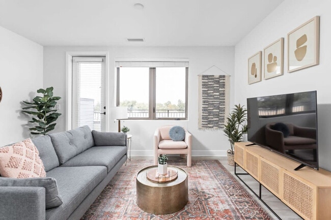 Building Photo - 5858 N College Ave Unit ID1014519P