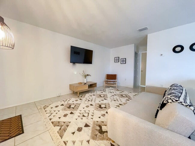 Photo - 505 Fillmore Ave Unit SI ID1044401P