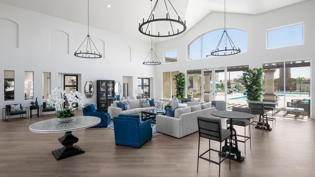 Building Photo - The James