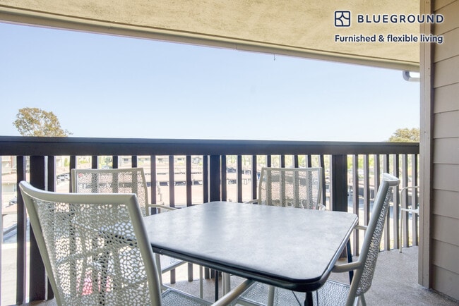 Photo - 900 E Hillsdale Blvd Unit SI FL3-ID585