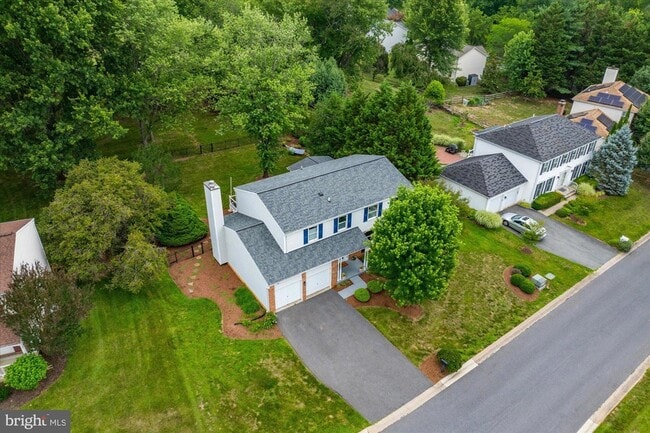 Building Photo - 11209 Maine Cove Dr