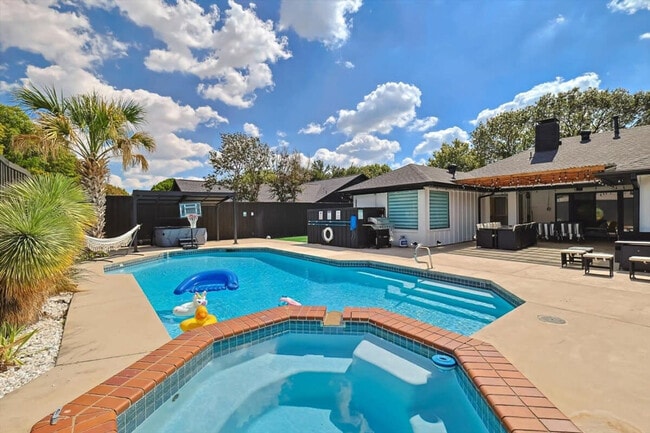 Photo - 3705 Trilogy Dr Unit ID1019593P