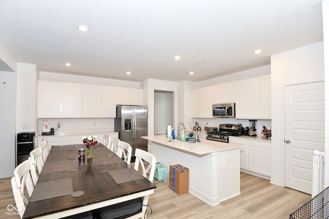 Photo - 2138 Ryder Pl