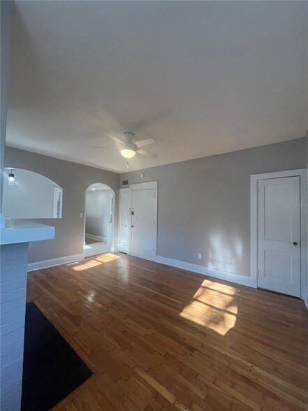 Photo - 3303 W Empedrado St Unit 4