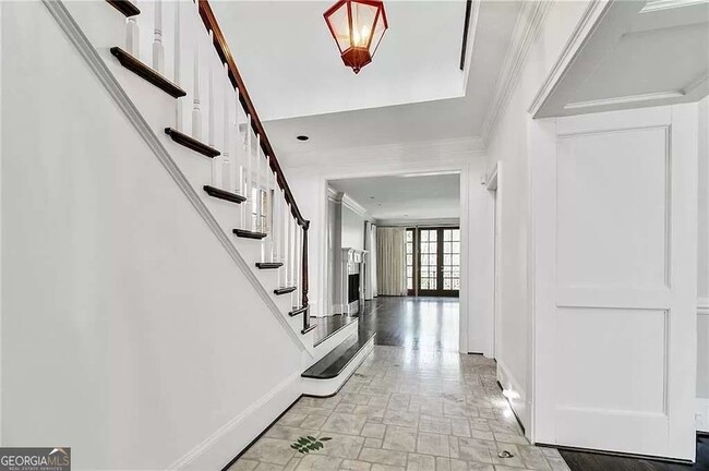 Photo - 460 Ivy Park Ln NE