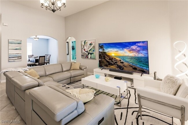 Photo - 109 SW 20th St