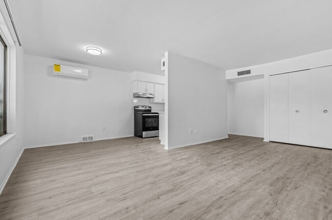 Photo - Carriage Park Apartments - Dearborn Heights, MI