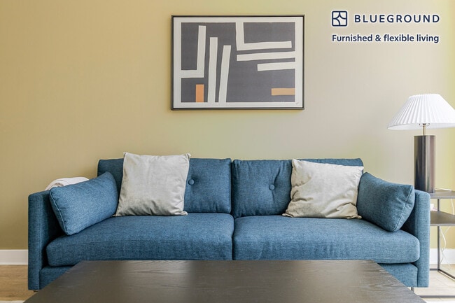 Photo - 201 N Garland Ct Unit FL27-ID1325