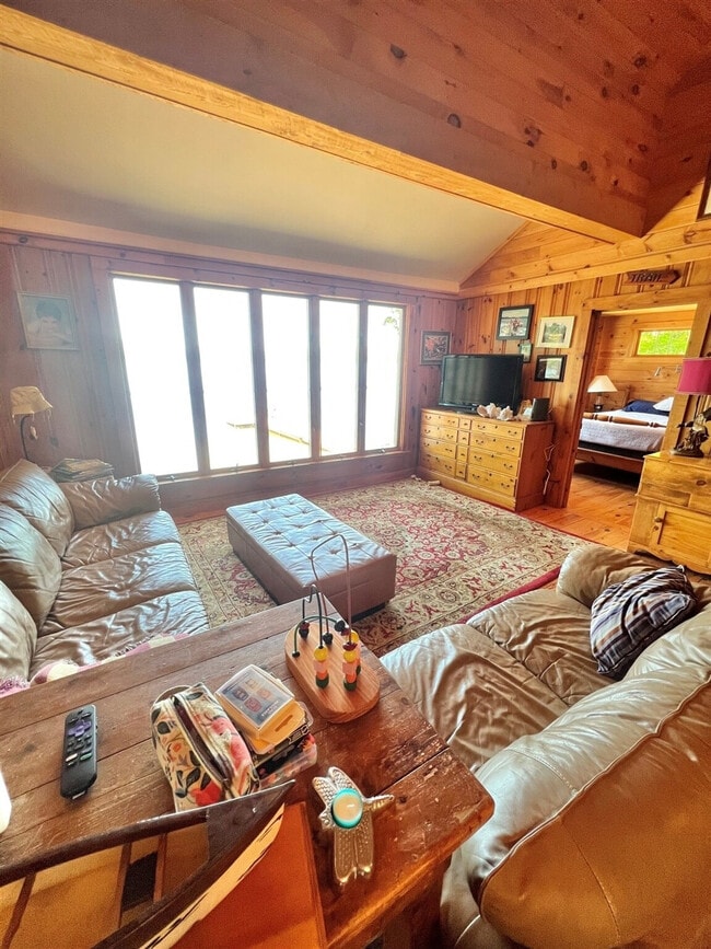 Building Photo - 117 Shore Rd Unit ID1255952P