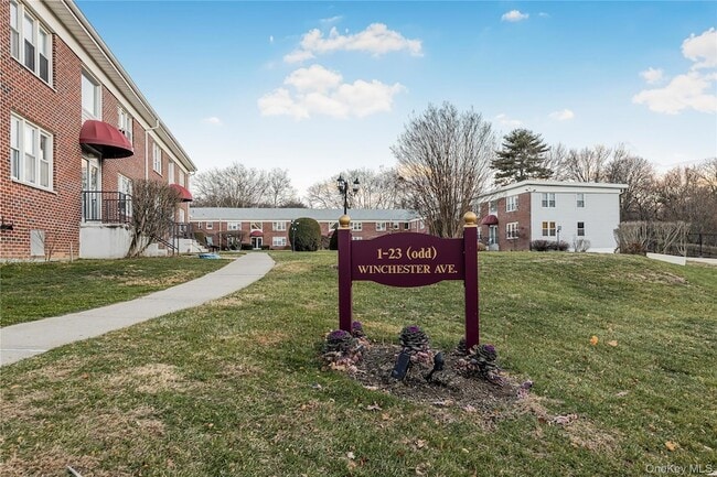 Photo - 15 Winchester Ave Unit 1B