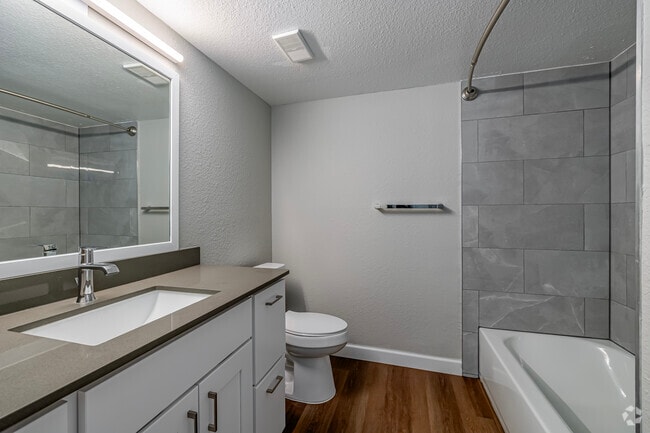 1BR, 1BA - 706SF - Bathroom - Heather Ridge Apartments