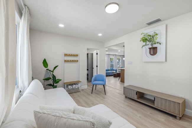 Photo - 510 79th Ave Unit ID1338745P