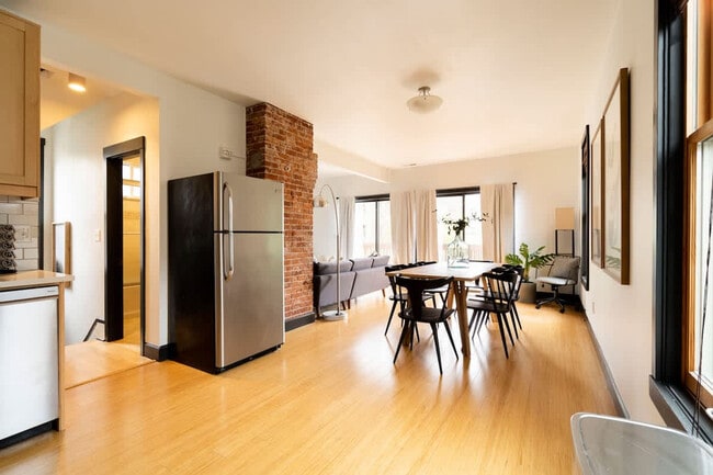 Photo - 2319 NW Raleigh St Unit ID1309830P