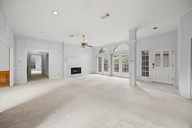 Photo - 4215 Valley Glade Dr